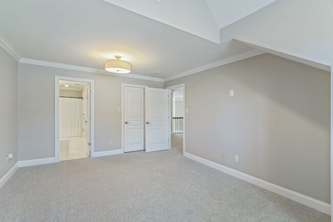 Building Photo - 9230 Honors Way