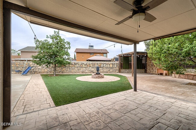 Building Photo - 12272 Tierra Pez Way