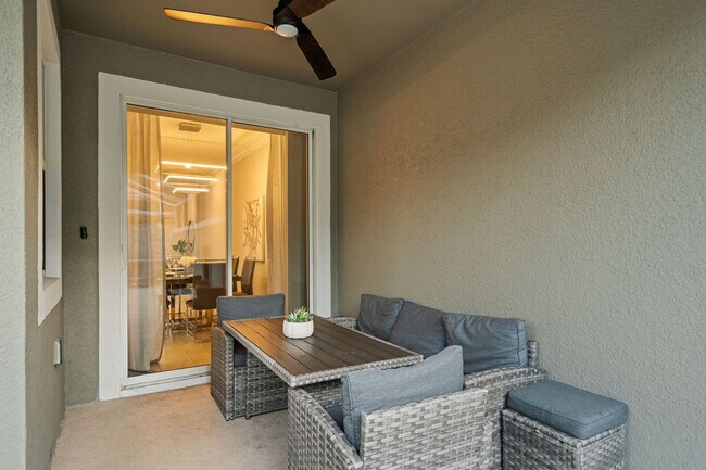 Building Photo - 1178 Kingsbarn St