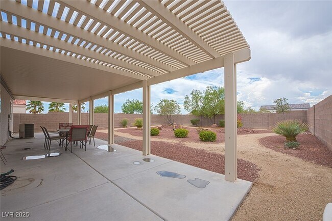 Building Photo - 5917 Gentle Creek Ln