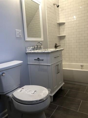 Building Photo - 655 Avenue C