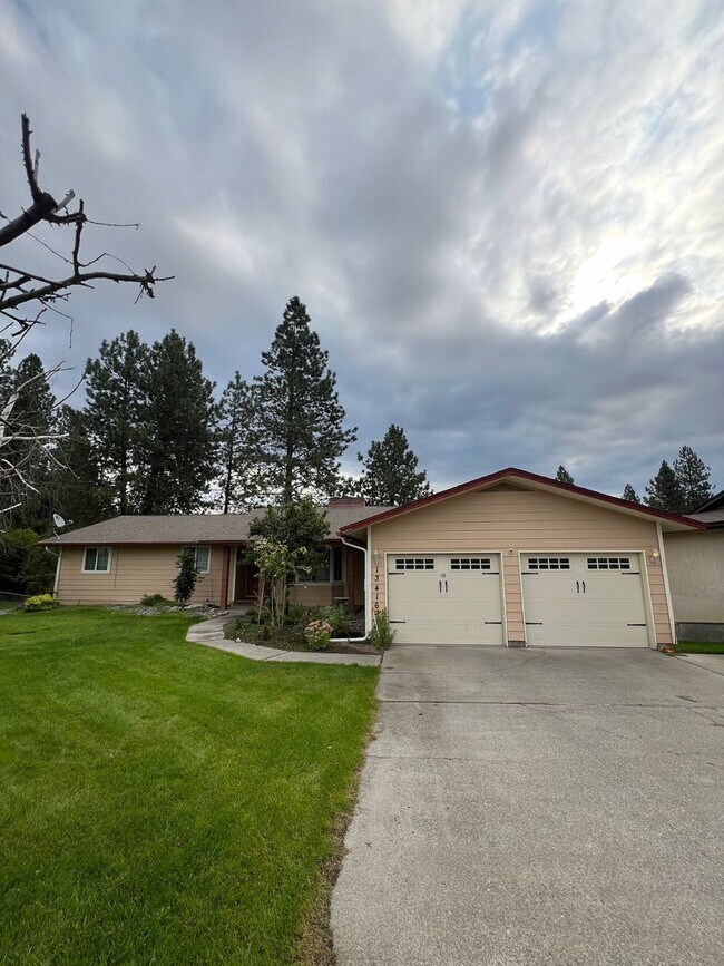 Building Photo - Mead Home Coming Soon!