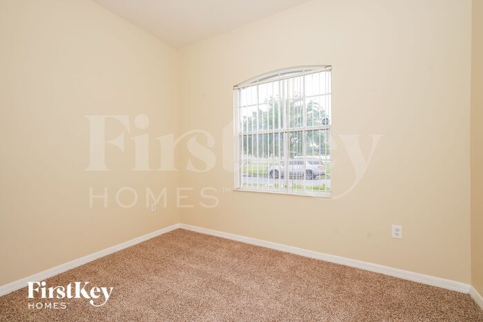 Building Photo - 4693 Huron Bay Cir