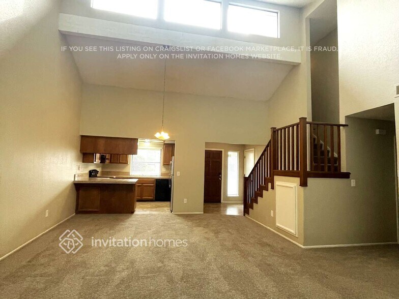 Building Photo - 135 Saginaw Cir