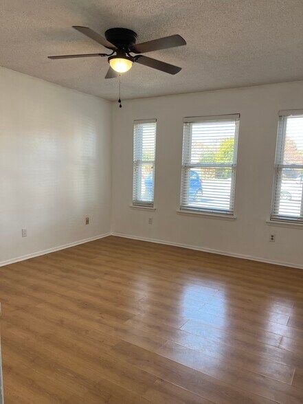 Building Photo - 5723 64th St