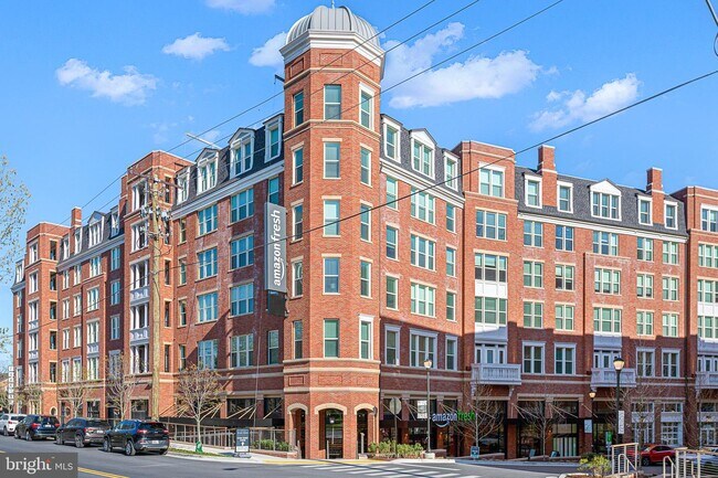 Building Photo - 8551 Connecticut Ave
