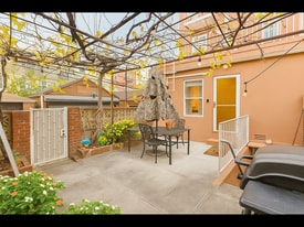 Building Photo - 2819 21st Ave