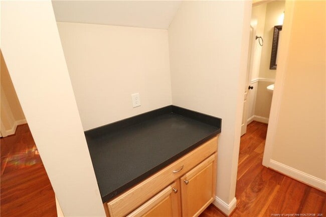 Building Photo - 214 Sylvia Ln