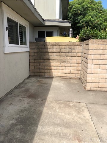 Building Photo - 16392 Calle Castor Cir