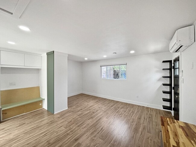 Building Photo - Charming Studio in Cherokee Point W/ A/C, ...