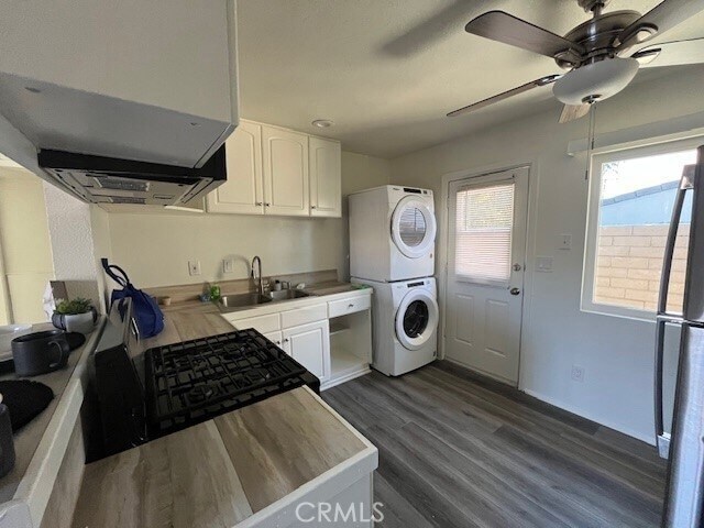 Building Photo - 45421 Sunset Ln