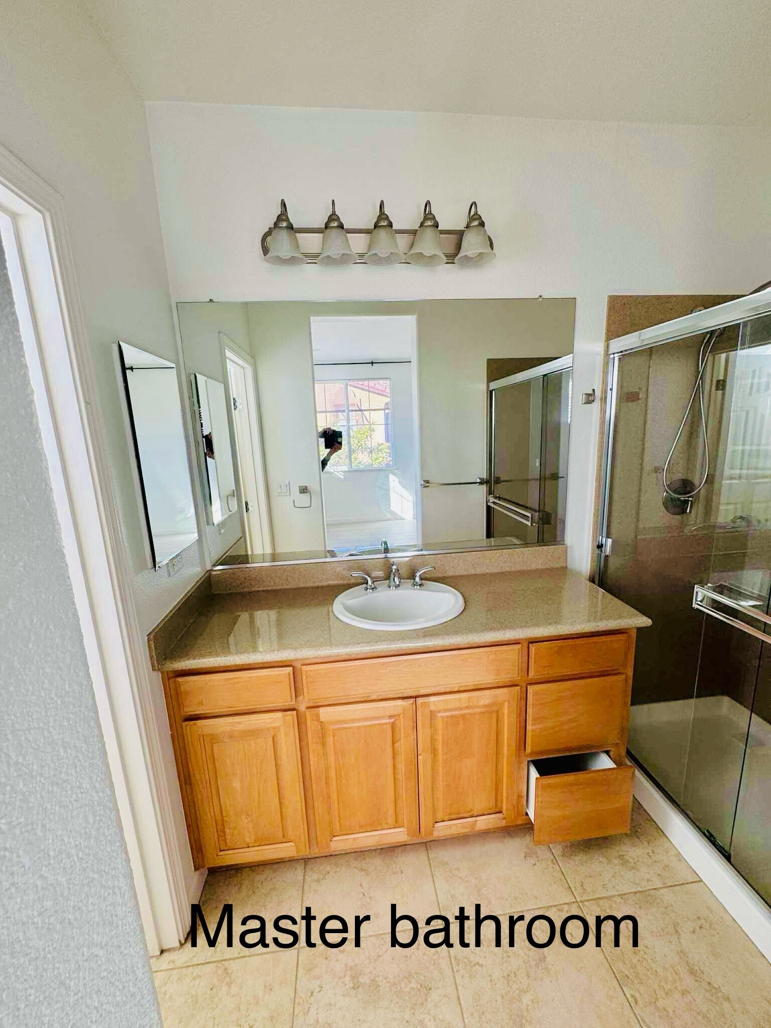 Building Photo - 205 Parc Place Dr