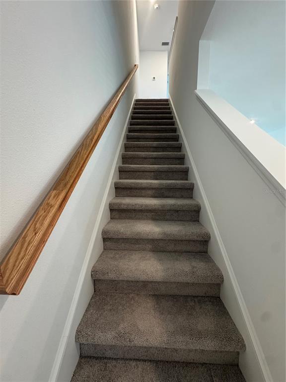 Building Photo - 8720 Daybreak St