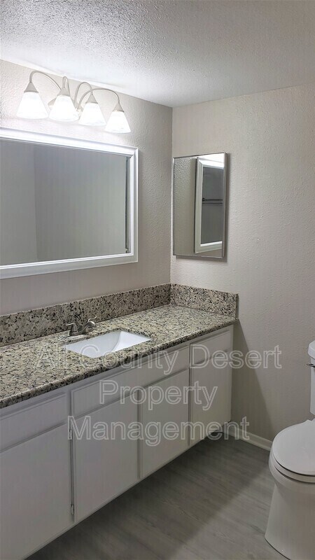 Building Photo - 69585 Heather Way