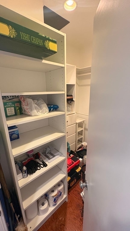 Building Photo - 72 Ashland St