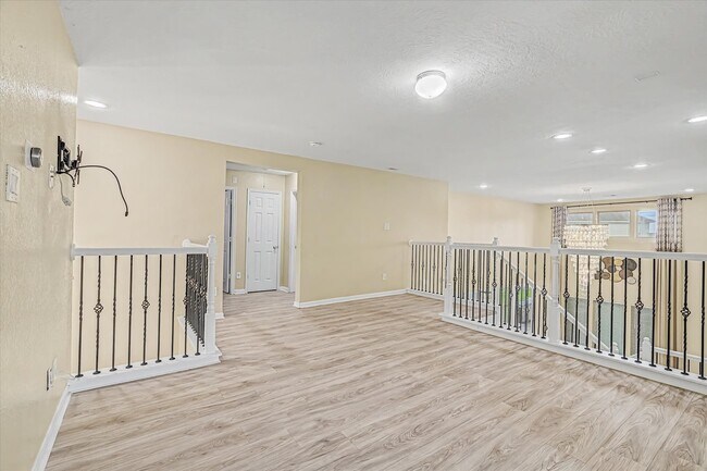 Building Photo - 25503 Briscoe Ranch Ct