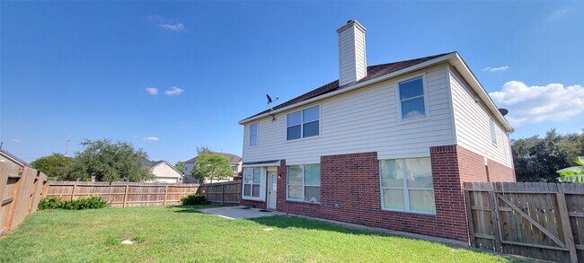 Building Photo - 8801 Sun Haven Ln