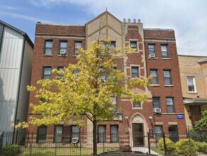 Building Photo - 2834 W Palmer