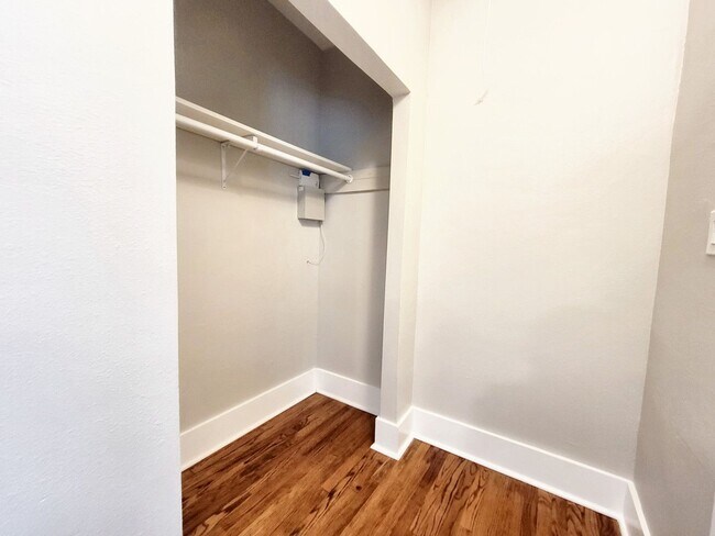 Building Photo - 5501 Downs Dr