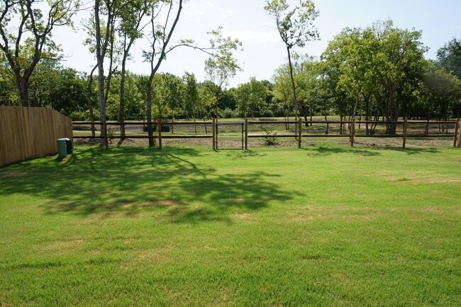 Building Photo - 11425 South Adams Street