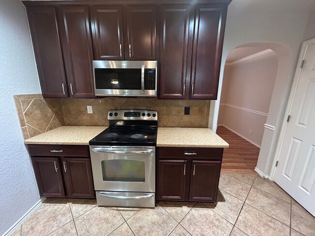 Building Photo - 7326 Concerto Dr