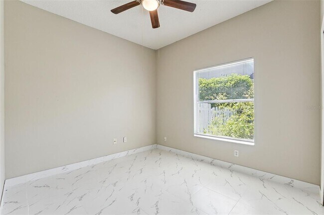 Building Photo - 2205 Wintermere Pointe Dr