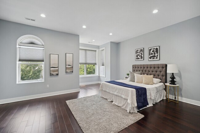 Building Photo - 48 New York Ave NW