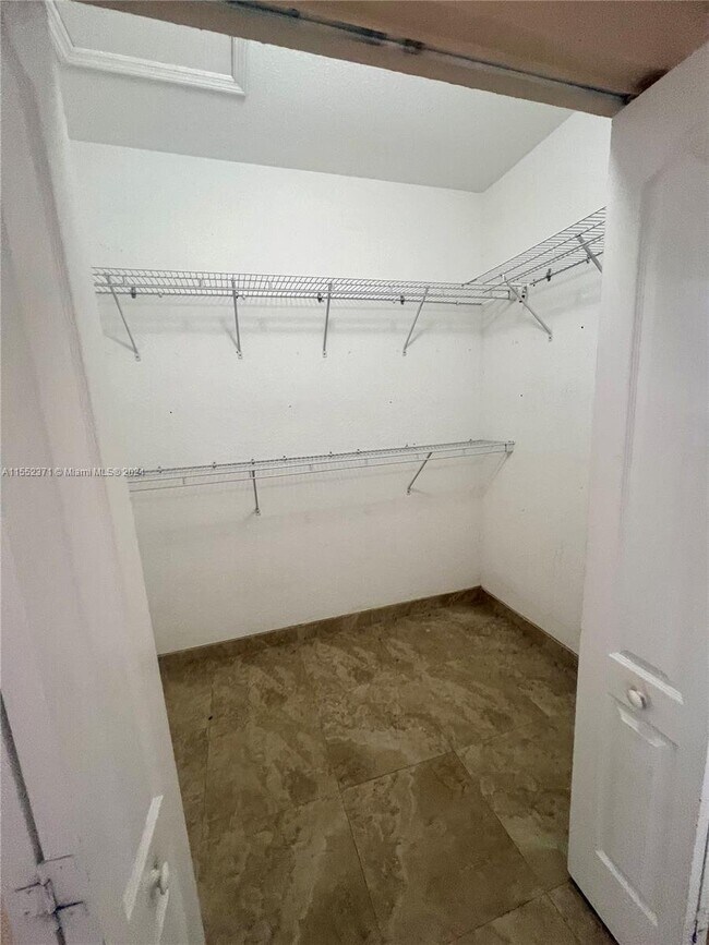 Building Photo - 15272 Southwest 11th Street, Miami, FL 331...