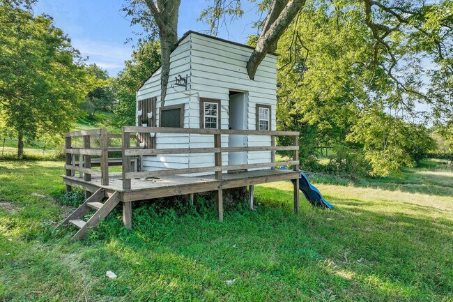 Building Photo - Tucked away on a scenic 7-acre retreat in the heart of Thompson's Station