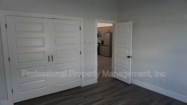 Building Photo - 2909 Bravo Rd