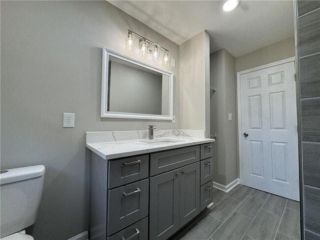 Building Photo - 3489 Creighton Rd SW