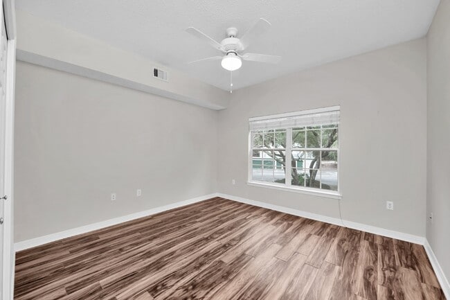 Building Photo - 1501 Partin Dr N