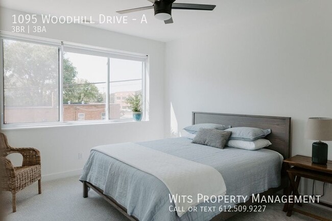 Building Photo - 1095 Woodhill Dr