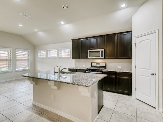 Building Photo - 13827 Quiet Fox Ln