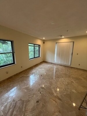 Building Photo - 373 Highland Ave