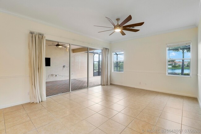 Building Photo - 11340 SW Vanderbilt Cir