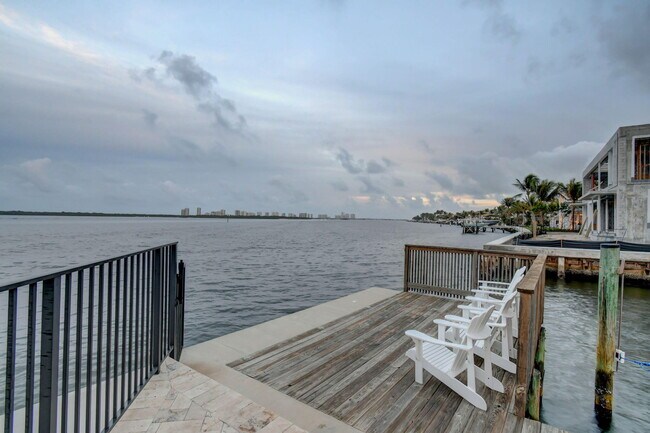 Building Photo - 68 Yacht Club Dr