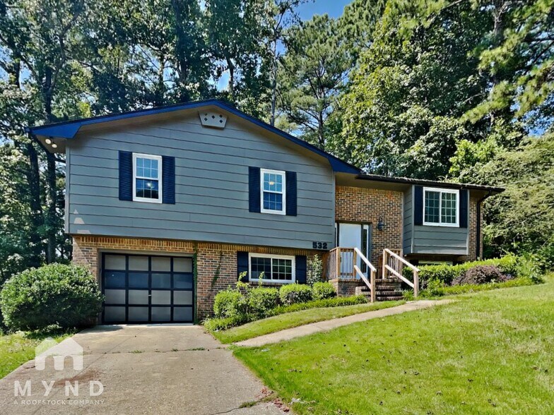 Building Photo - 532 Windy Ln