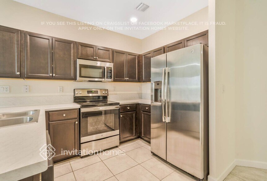 Building Photo - 11457 SW 253rd St