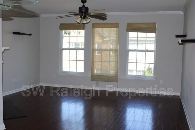 Building Photo - 9712 Jordy Dr