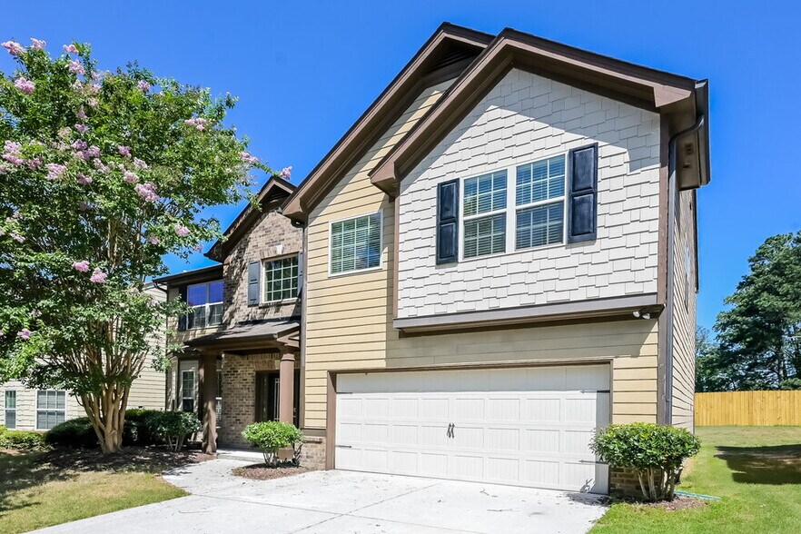 Primary Photo - 3096 Montauk Hill Dr NE