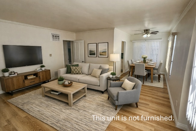 Building Photo - 4221 Los Feliz Blvd