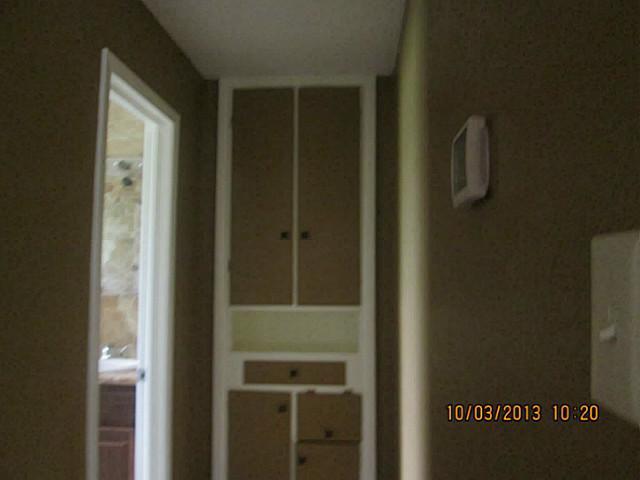 Building Photo - 2422 Bluffton Dr