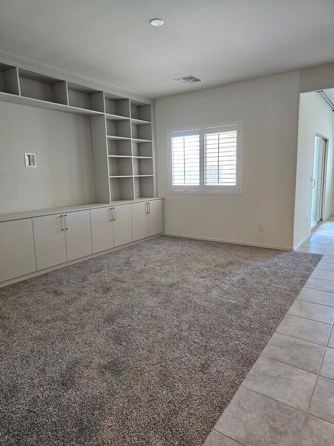 Building Photo - 24388 W Verlea Dr