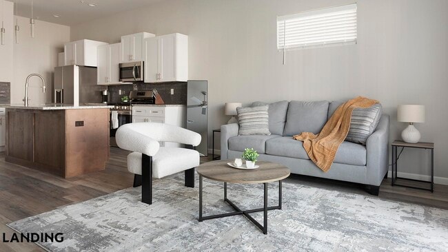 Building Photo - 3401 Redbud Ln