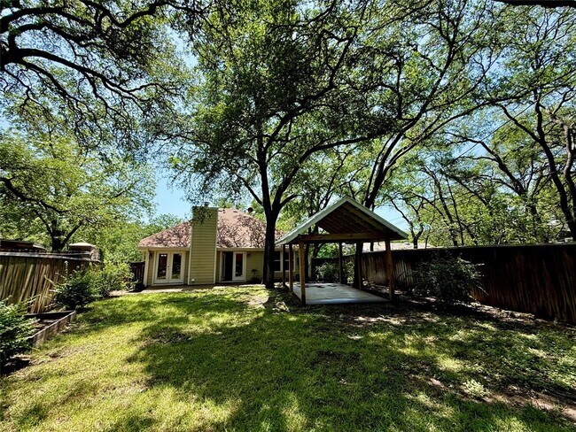 Building Photo - 5615 Shoal Creek Blvd