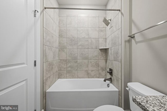 Building Photo - 7147 Starmount Ct