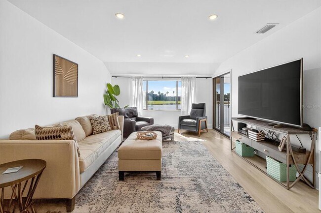 Building Photo - 29254 Bay Hollow Dr