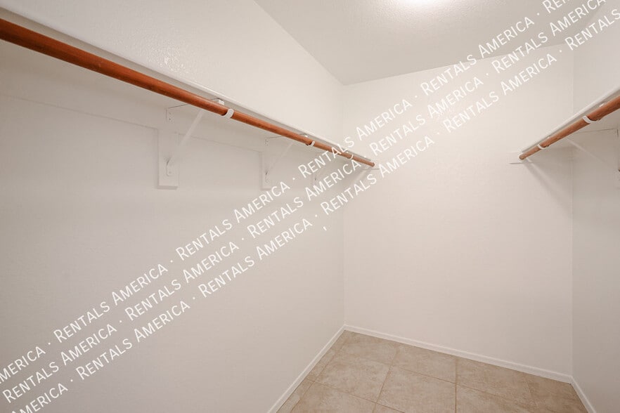 Building Photo - 6524 N 90th Dr