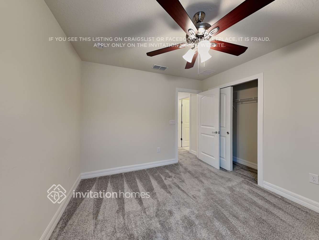 Building Photo - 5167 Royal Point Ave